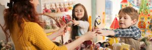 Lollipop Display Ideas for Candy Retailers